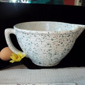 Mixing bowl Monmouth pottery clay speckle spongeware Maple leaf 10x8x5 large