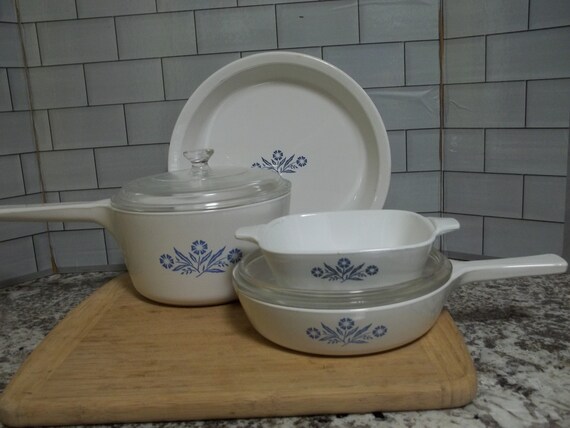 Corning Ware Range Toppers 8 1/2 Skillet No Lid Blue Cornflower N-8 1/2-B