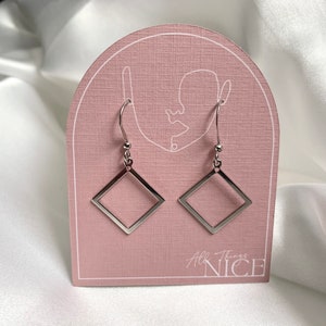 Drop earrings | Real platinum plated brass earrings | dangle earrings | drop earrings | Elegant earrings | Feather earrings