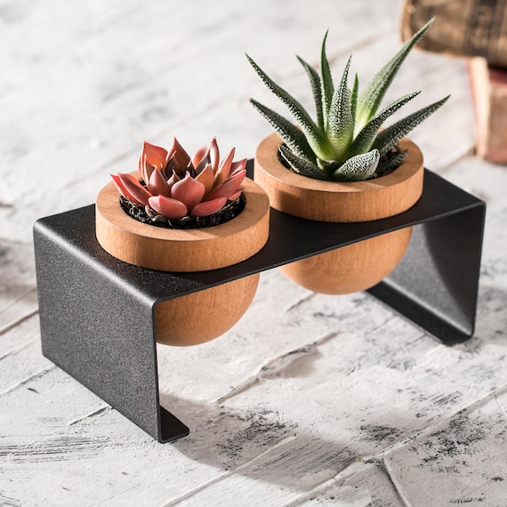 Handmade Beech Wooden Planter with Black Metal Stand