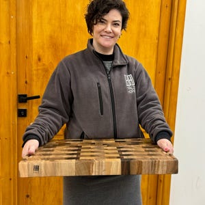 Big Cutting Board to be used as kitchen counter top with the dimensions of 22x16x2 inches.