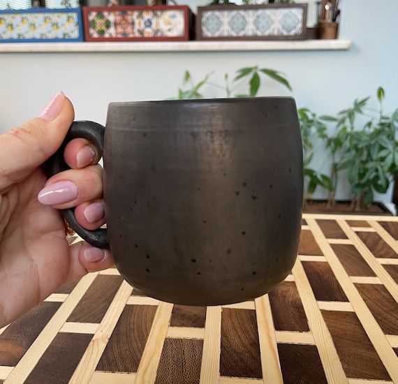 Tazze da caffè fatte a mano con manico, tazze da tè in ceramica, tazza da  caffè in ceramica, set di 4 bicchieri rustici, argilla non smaltata, vetro  di terracotta, nero -  Italia