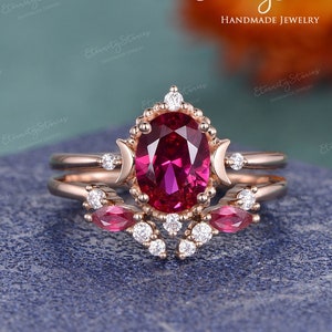 Oval Cut Ruby Engagement Ring Set Vintage Moon Engagement Ring Rose Gold Lab Ruby Bridal Sets Milgrain Open Wedding Stacking Ring Women Gfit