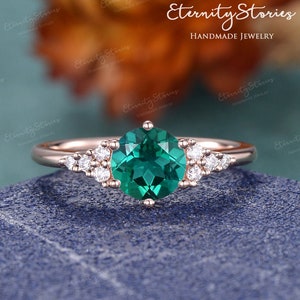 Round Cut Emerald Engagement Ring Rose Gold Lab Emerald Ring Cluster Unique May Birthstone Custom Made Wedding Ring Women Gift Bridal Ring