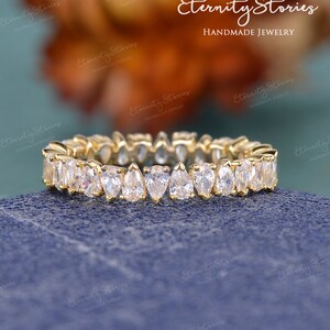 Pear Shaped Moissanite Wedding Band Yellow Gold Weeding band Women Vintage Eternity Band Teardrop Stacking Ring Cluster Matching Bridal Gift