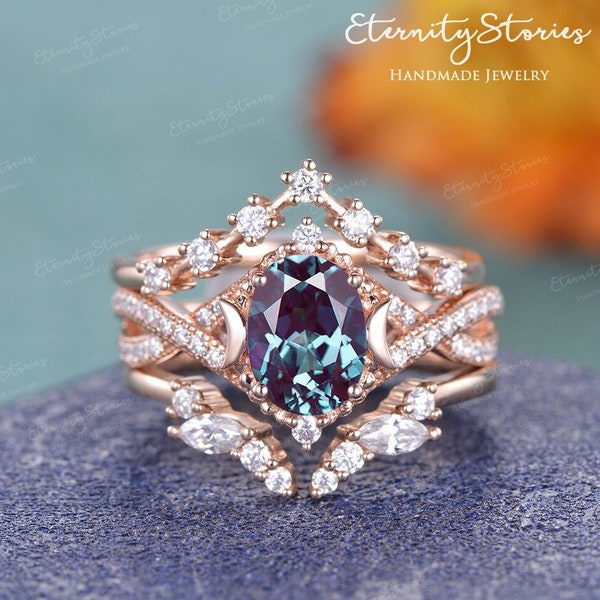 Infinity Alexandrite Engagement Ring Set Vintage Celestial Moon Engagement Ring Women Rose Gold Oval Alexandrite Wedding Set Unique Milgrain