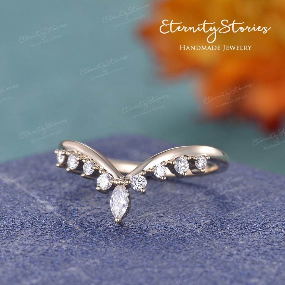 Moissanite Wedding Band Curved Wedding band Women V Shaped Rose Gold Vine Dainty Ring Enhancer Diamond Ring Custom Make Leaf Stacking Ring