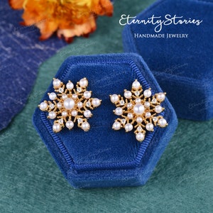 Snowflake Pearl Earrings Stud Unique Flower Earrings Art Deco Vintage Delicate Moissanite Earrings Ladies Solid Yellow Gold Anniversary Gift