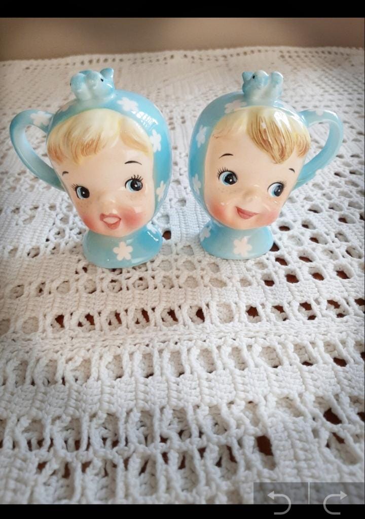 Napco Japan Miss Cutie Pie All Spice Kitchen Shaker Mid