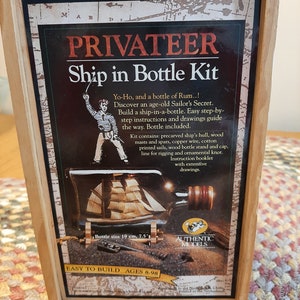 Vintage Pirate Ship in a Bottle Kit. Privateer, Complete With Instruction  Booklet. Boxed Set. Crafting Supplies. Miniatures 