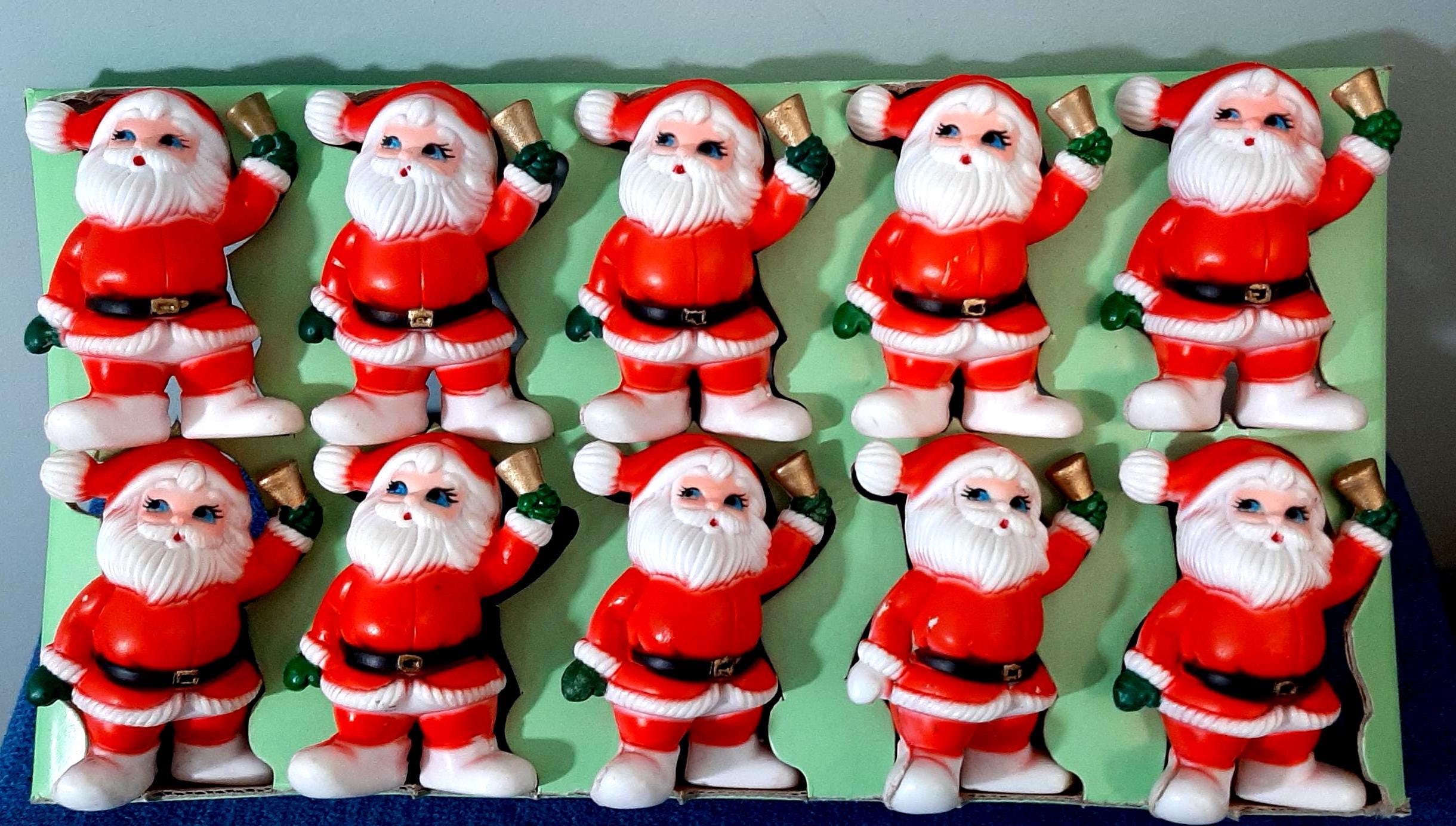 Vintage Box of Specialty Lights Featuring Santa Claus Figures by