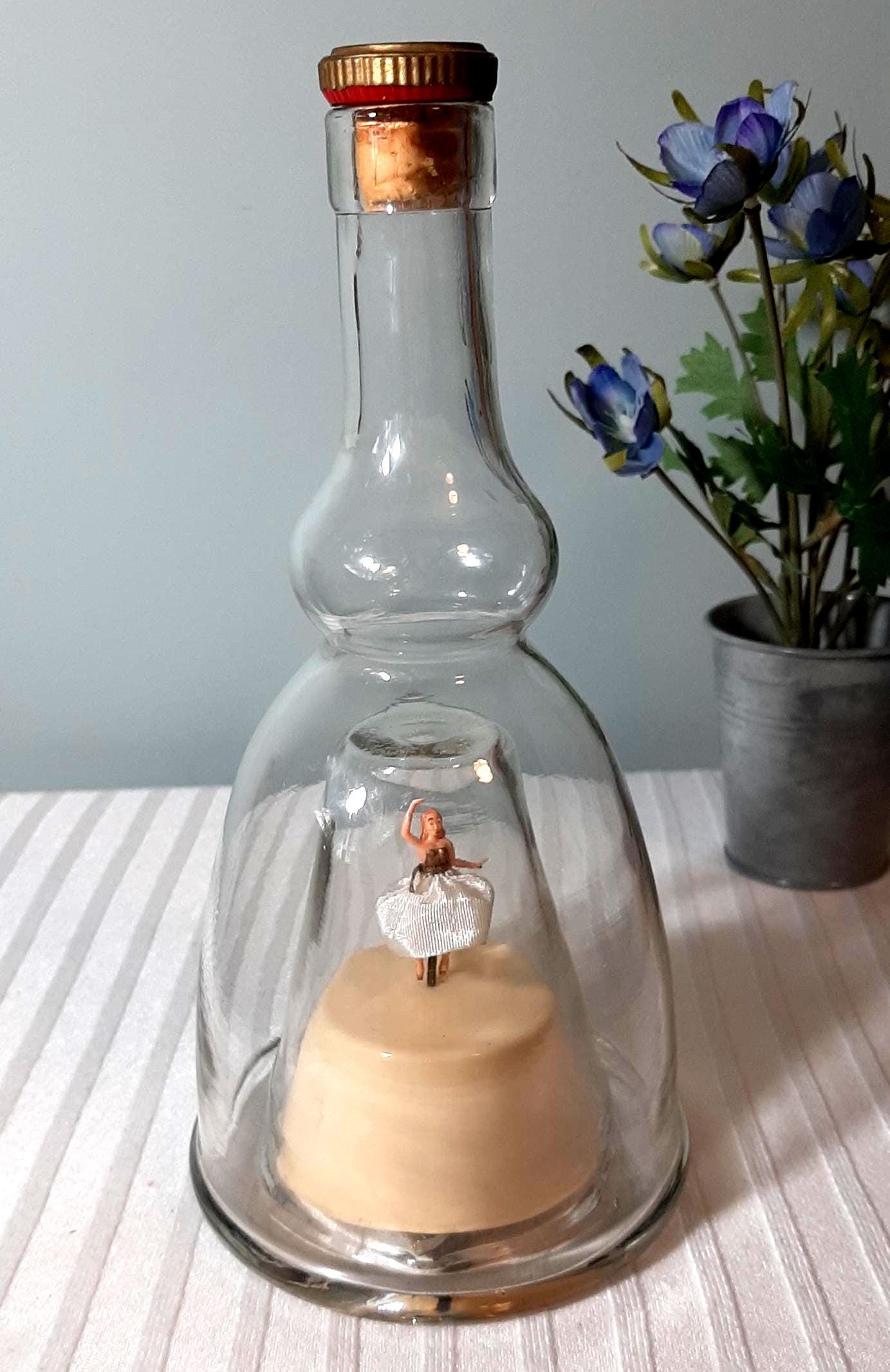 Bols ballerina liquor bottle - Etsy 日本