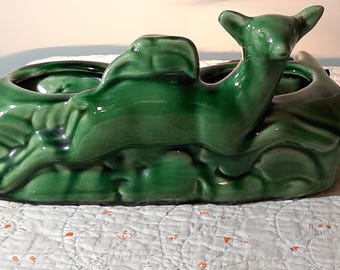 Lampada vintage in ceramica verde a forma di cervo, luce notturna a forma di cervo, fioriera, organizer per lampade a forma di cervo, lampada TV di metà secolo, vintage anni '50-'60 Phil Mar Deer