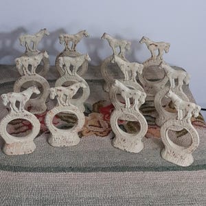12 cast iron horse napkin rings horse home decor Horse tableware horse knick knacks Cast iron horse figure Country green painted horse decor