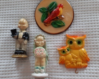 Chalkware Bride and groom Chalkware birds Plaster of Paris molded figures wall hanging Figurines Owl Kitchen decor Weddings Vintage
