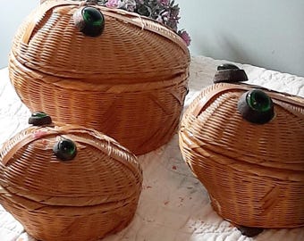 Set of 3 Frog themed wicker baskets with lids Glass eyed wicker frogs Storage box Sewing notions  storage Home decor Oddities Animal storage