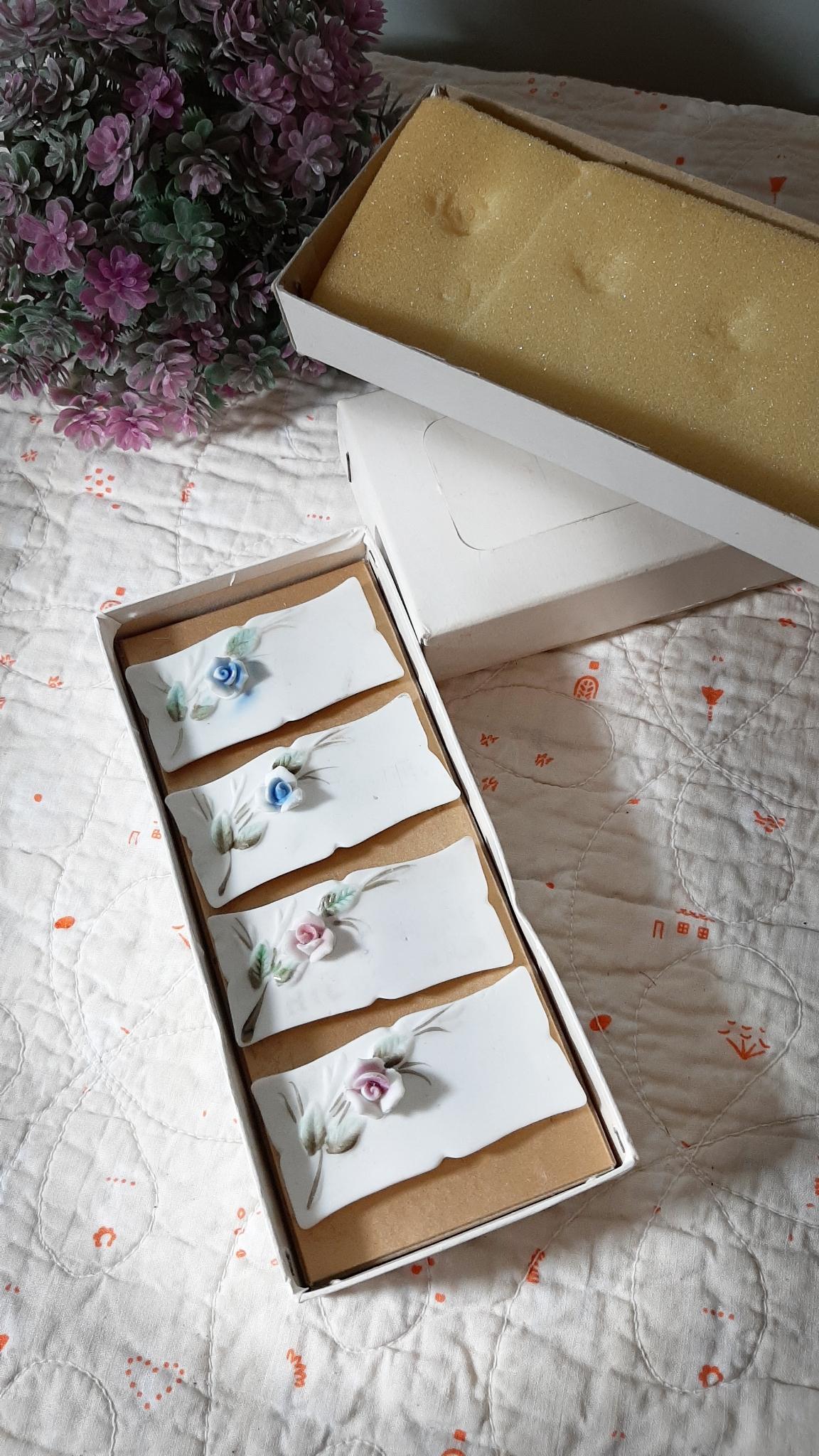 4 MCM porcelain floral table place setting cards Flower accent place setting cards Porcelain table name plates Elegant dining  place cards
