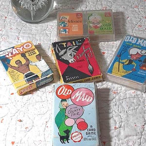 Cartes à jouer originales vintage en boîte Old Maids scellées 1963 Cartes de boxe Kayo Mélanges Le jeu de l'âne