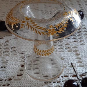 Art Nouveau clear crystal glass vase with gold accents. Beautiful mushroom shape with golden leaf / flower details. 5.5 inches tall. GC