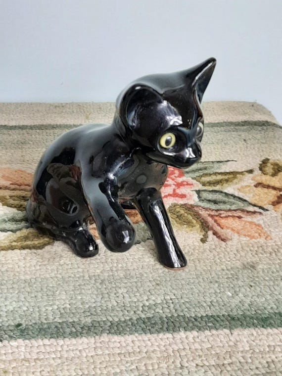 Terracotta Pottery Black Glazed Cats Cat Spool of Thread Playful
