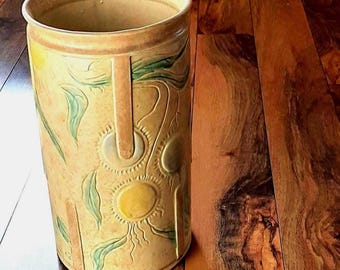 青緑と黄土色の陶器製　筒型花瓶　一輪挿し 青緑と黄土色の陶器製 筒型花瓶 一輪挿し 青緑と黄土