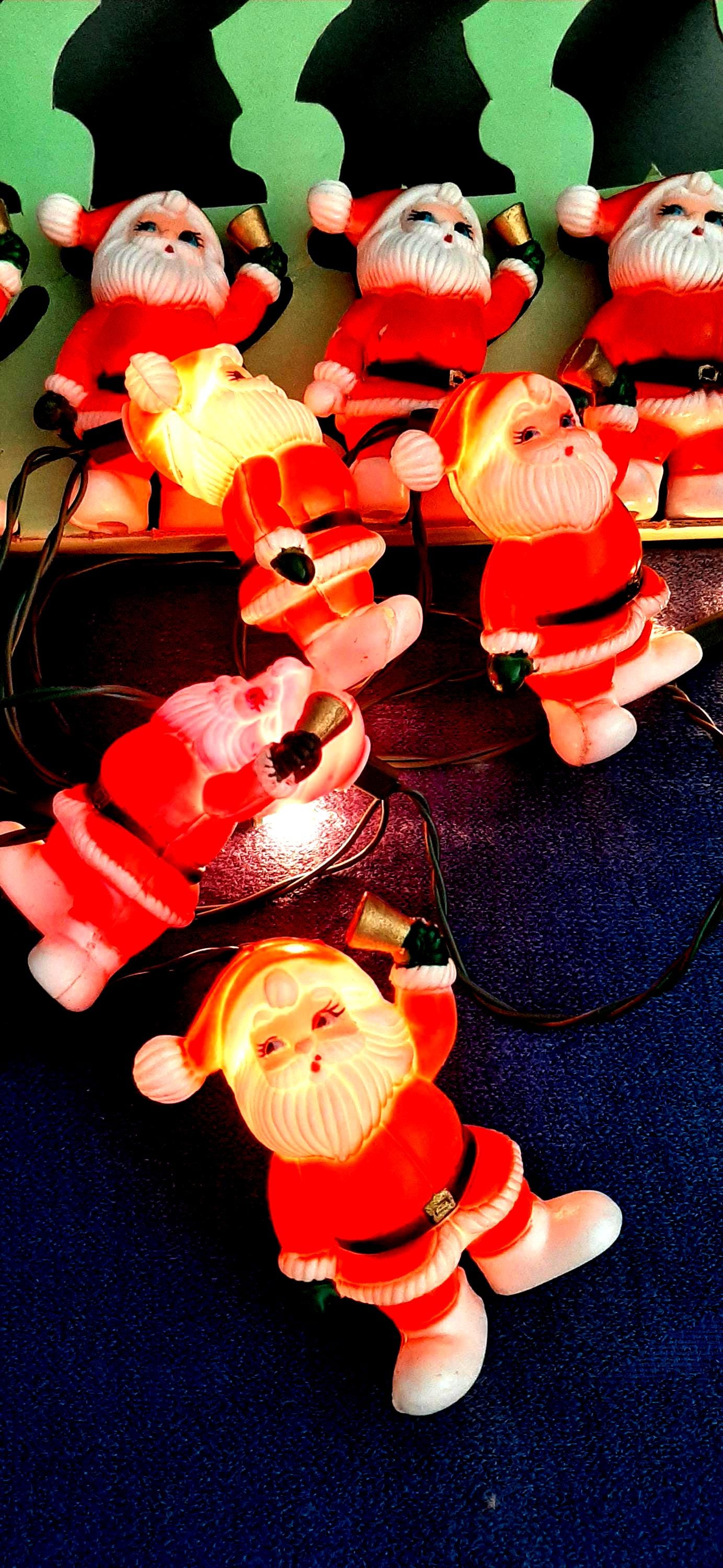 Vintage Box of Specialty Lights Featuring Santa Claus Figures by