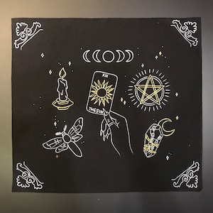 Tovaglia per tarocchi divinatori / Tovaglia per altare delle streghe / Forniture per stregoneria rituale / Decorazioni esoteriche artigianali