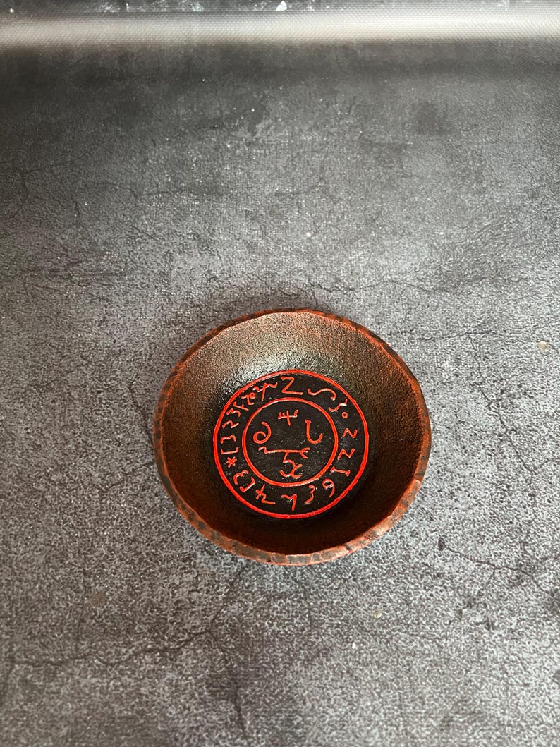 Beelzebub Altar mit Ritualschale Okkulte Werkzeuge Bild 14