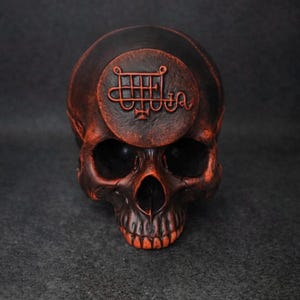 Bune sigil Goetia Altar skull