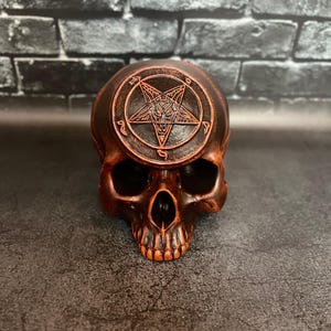 Satanismo Anton LaVey Bafometto Teschio
