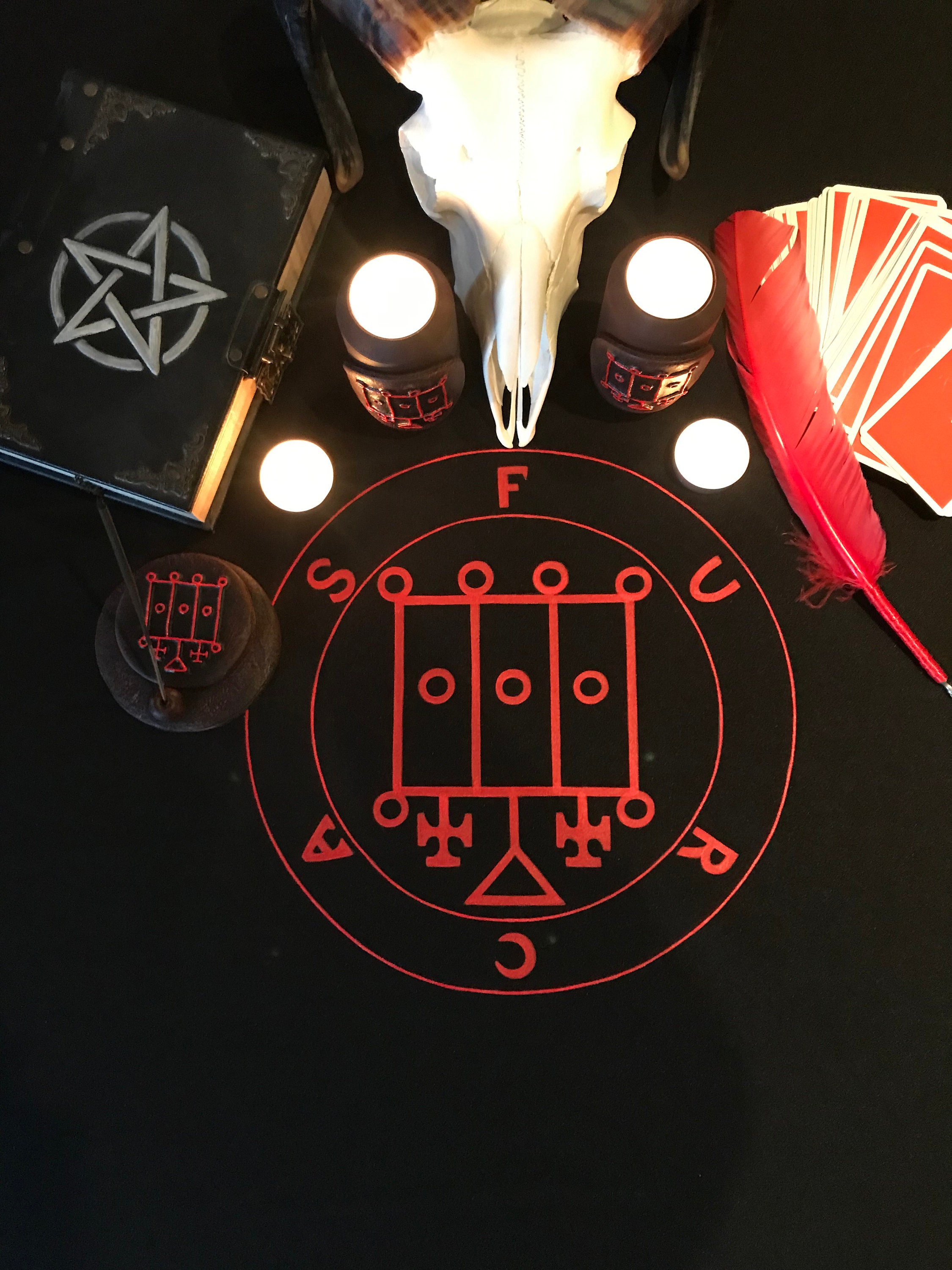 Mantel Furcas Goetia 72 sigilo demoníaco Altar ritual Salomón demonología Suministros de brujería