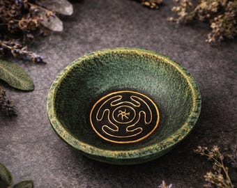 Hecate Triple Goddess Altar Plate