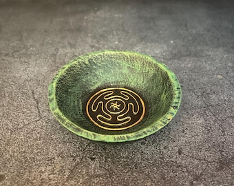 Hecate Triple Goddess Altar Plate