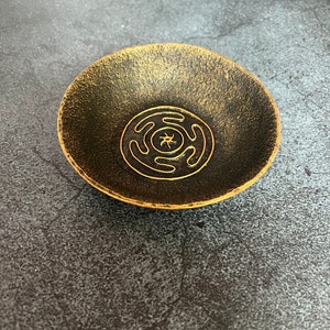 Hecate Goddess Altar Ritual  Offering Bowl  Tool Witchcraft, Sorcery Pagan Supplies  Handcrafted Ceremonial Dish
