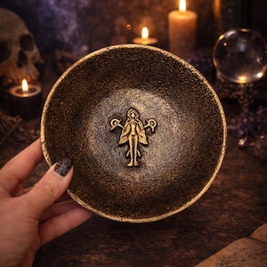 Ishtar Sumerican goddess Altar Ritual offering bowl