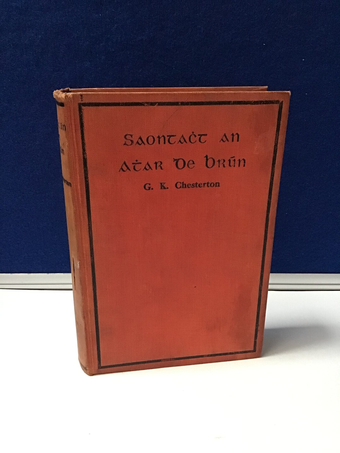 The Innocence of Father Brown Irish Translation. Irish Language Rare