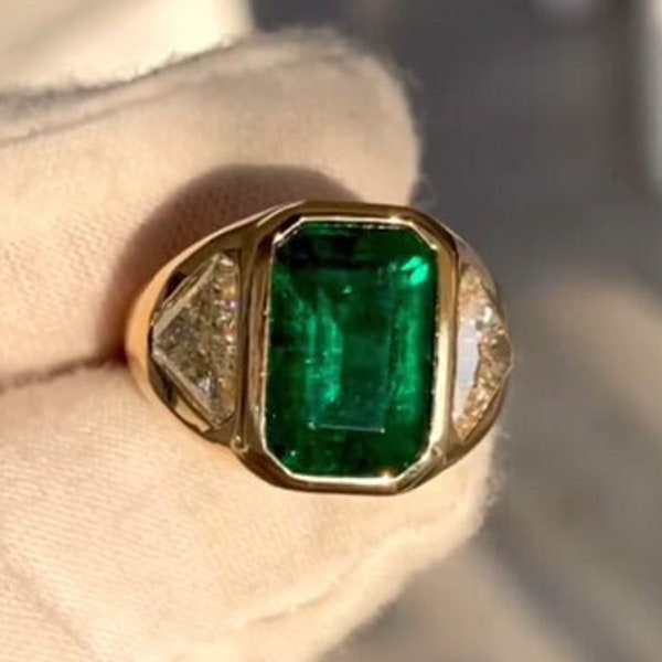 Three Stone Ring, Emerald Ring, Emerald & Trilliant Diamond Engagement Men's Ring, Bezel Set Ring, Gold Band Ring, Promise Ring, 14k Gold