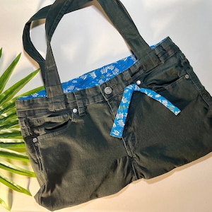 Recycled shoulder bag based on cotton pants / recycled jeans