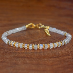 Rainbow moonstone beaded bracelet, Minimalist bracelet, AAA Moonstone bracelet, 925 Sterling Silver bracelet, Gold bracelet, Gift for her