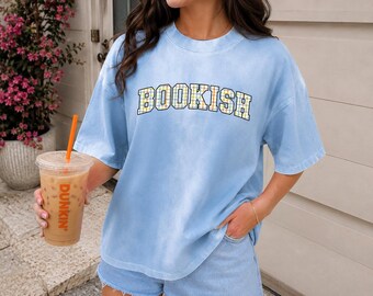 Bookish Boxy T-Shirt, Vintage Wash Reader Graphic Tee, Oversized Book Lover Top