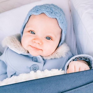 Baby bonnet hats, colourful children&#39;s hats in burt orange and blue, wooly hats