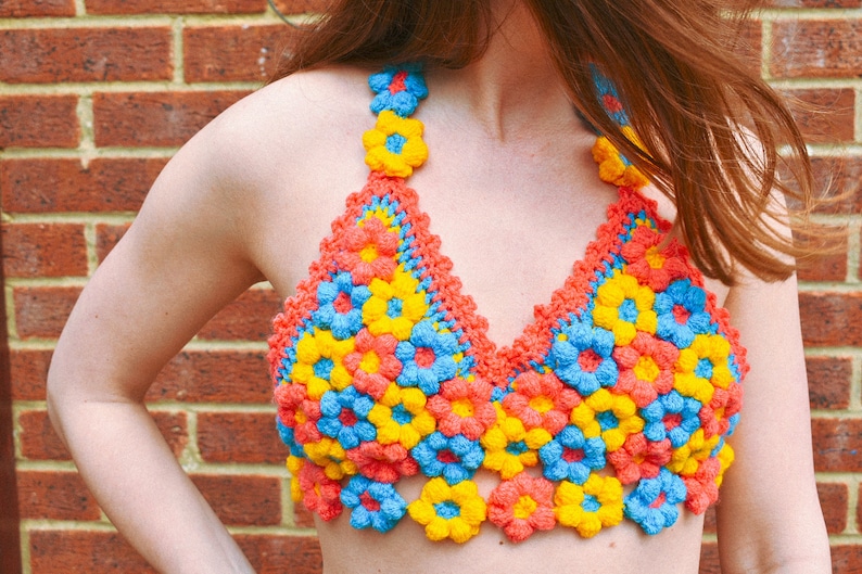 CROCHET PATTERN Boohoo style flower bralette Festival crop top Colourful flowery crochet pattern image 5