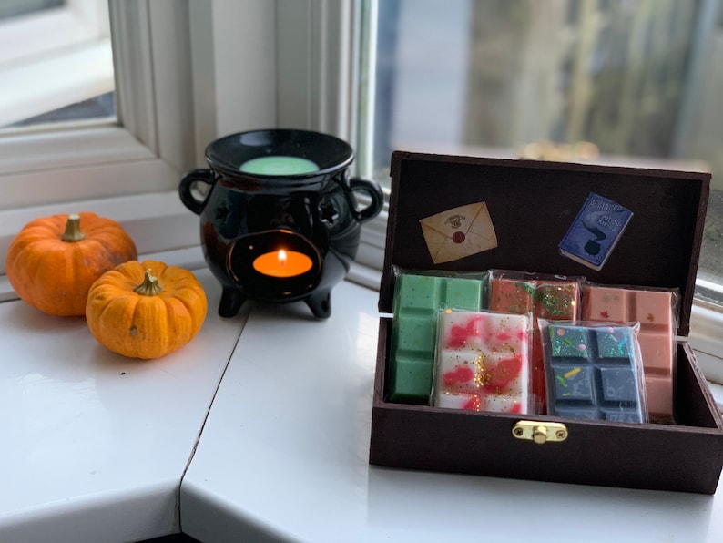 Harry Potter Wax Melts and Hogwarts gift box Etsy