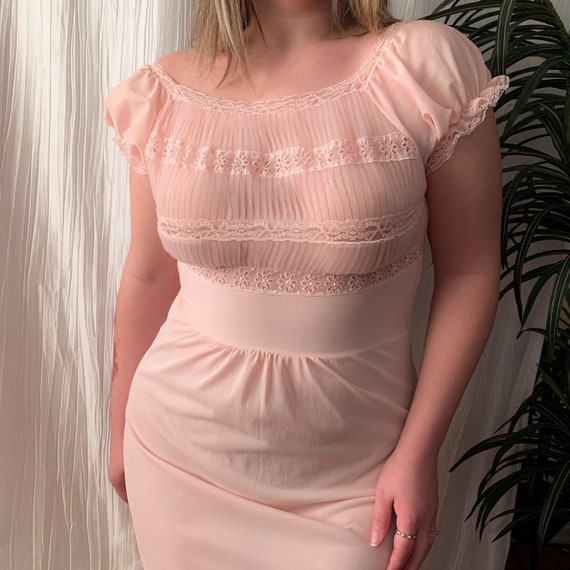 Vintage 40s-50s accordion Nylon Pink Slip Dress - image 1