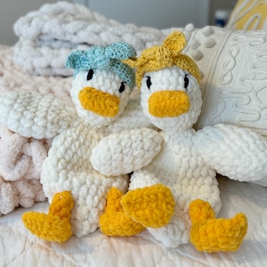 Crochet Della Duck Lovey: Baby Snuggler Toy with Headband