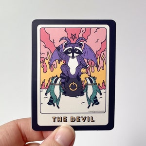 El mapache del Tarot del diablo / Pegatina troquelada / Pegatina del Tarot