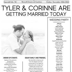K&ouml;nnte beinhalten: Eine Hochzeitsanzeige f&uuml;r Tyler und Corrine mit einem Schwarzwei&szlig;foto des Paares. Die Anzeige enth&auml;lt das Hochzeitsdatum, den Ort und eine Liste der Hochzeitsg&auml;ste.