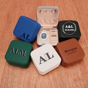 Gepersonaliseerde bruidsjonkers horlogedoos Aangepaste sieraden opbergdoos Gepersonaliseerde horlogekast aangepaste cadeaus voor mannen gepersonaliseerd cadeau bruidegom