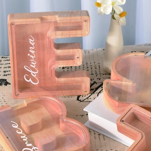 Alcancía con letras personalizadas, alcancía con monedas para niños, alcancía con iniciales personalizadas, caja de madera personalizada, regalo para bebé, regalo para niño