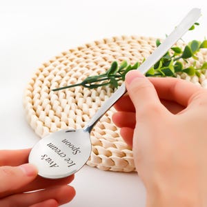 Personalized Stainless Steel Spoon,Custom Engraved Spoon,ice cream spoon set,Birthday Gift,Anniversary Gift,Gift for her/him ,Can Use Logo